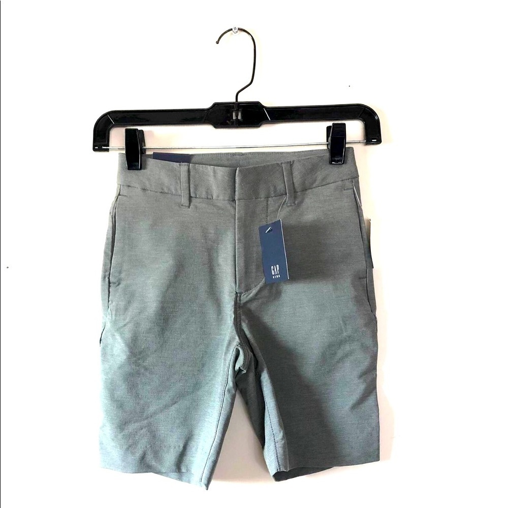 GAP shorts